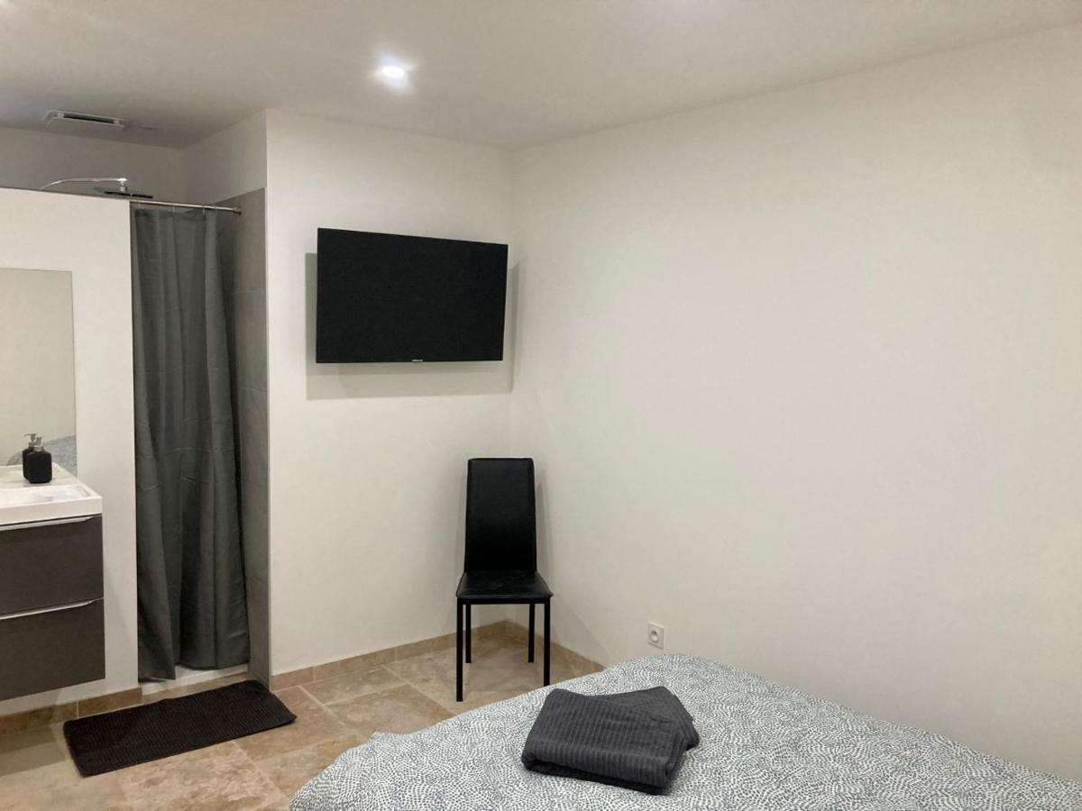 Mas Feuillade Logement Partage Nîmes Exterior photo